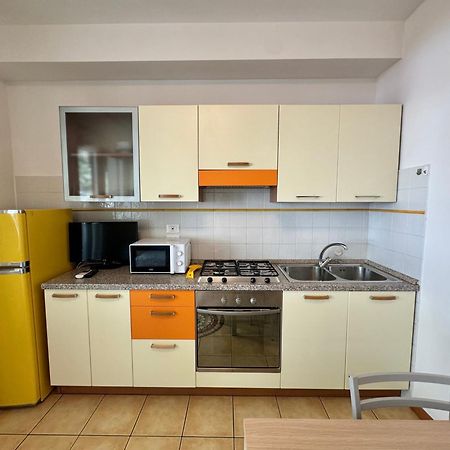 Condominio Bussola Bibione Buitenkant foto