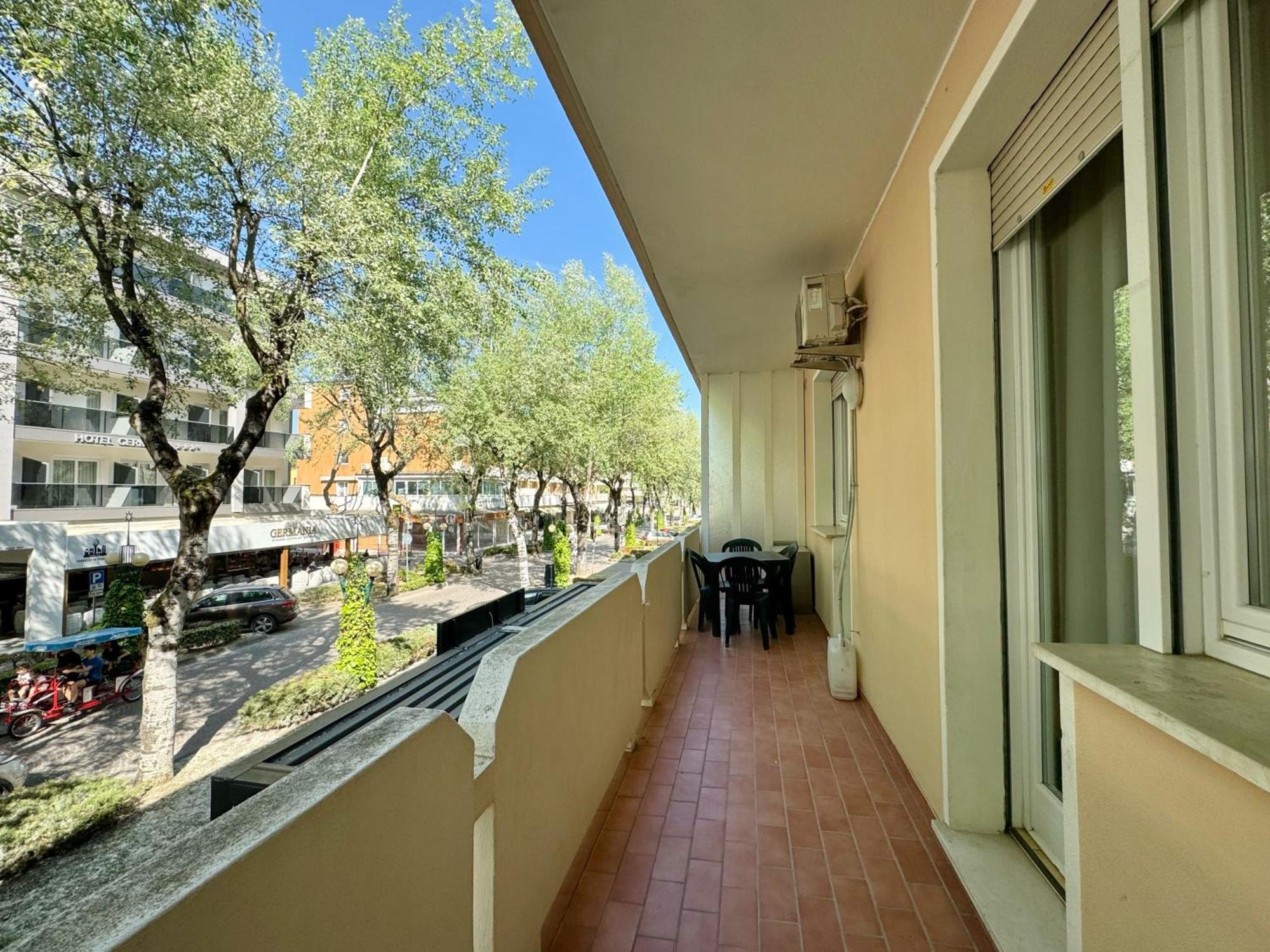 Condominio Bussola Bibione Buitenkant foto